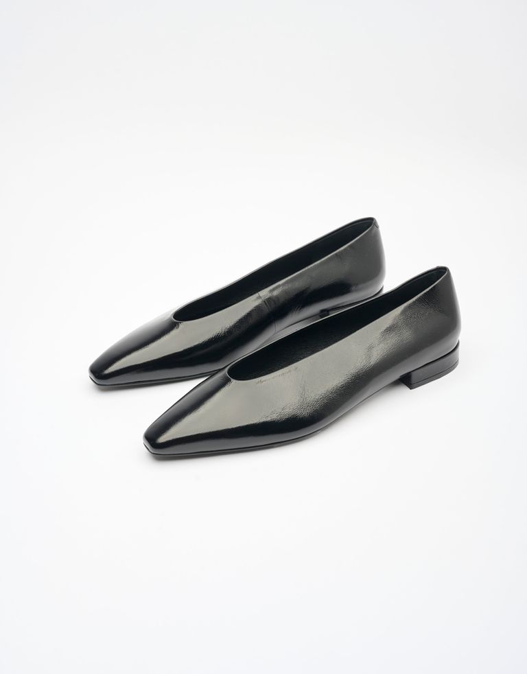 נעלי נשים - Jeffrey Campbell - נעלי סירה שטוחות HINTED - שחור4