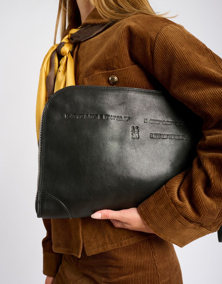 A.S. 98 - תיק קלאץ' עם רצועה ROMA - שחור1