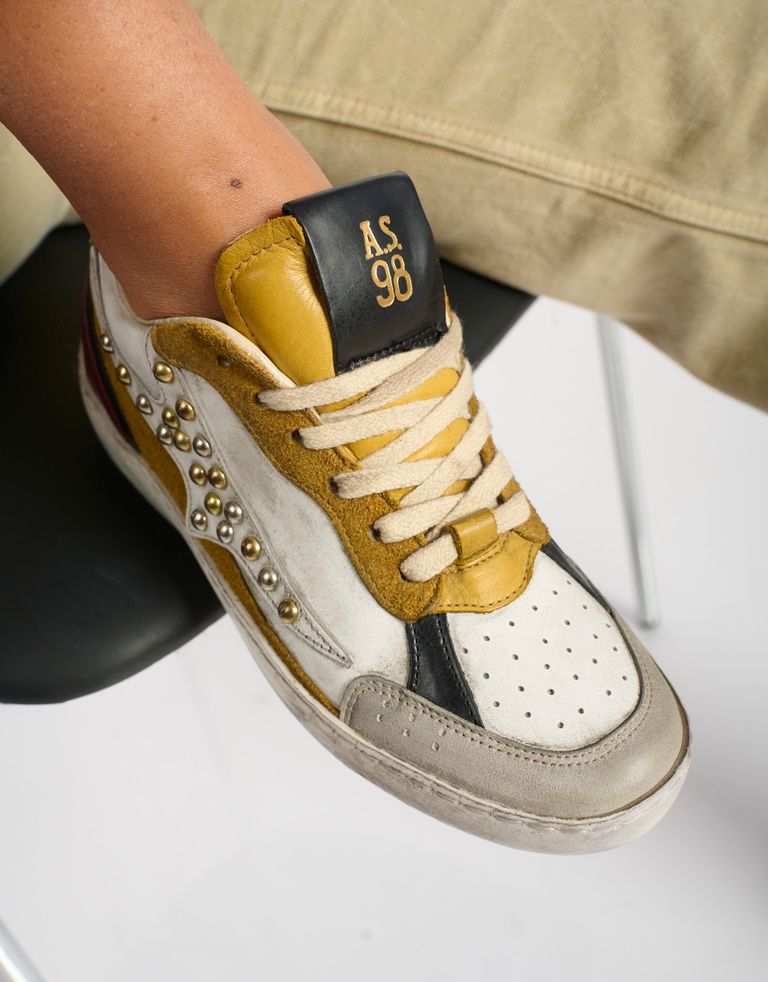 נעלי נשים - A.S. 98 - סניקרס GOBACK - קאמל4