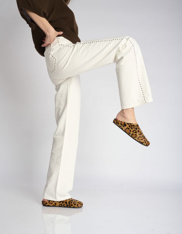 נעלי נשים - Jeffrey Campbell - כפכפי פרווה CONTENT - נמר