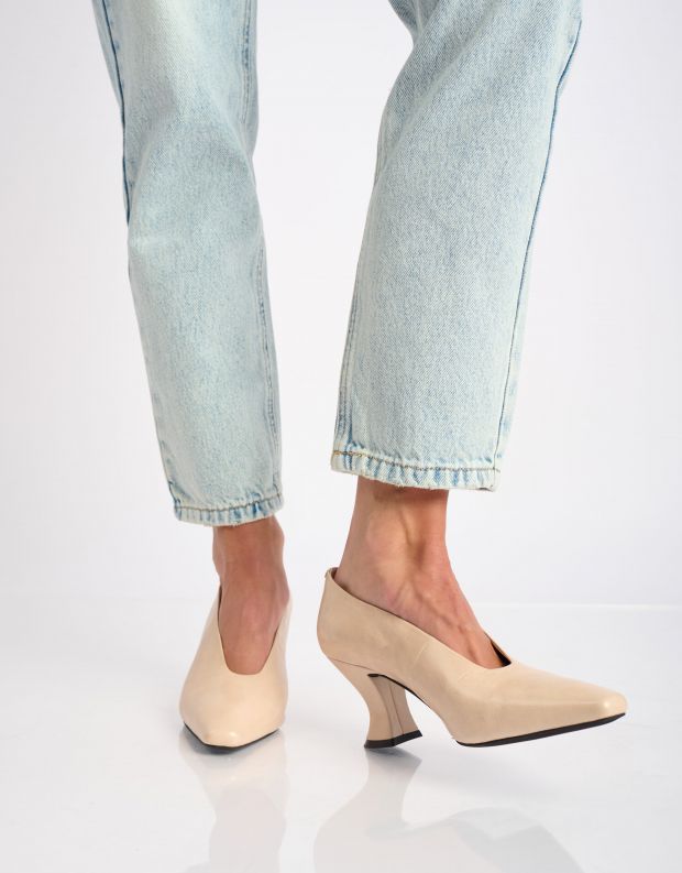 נעלי נשים - Jeffrey Campbell - נעלי סירה מעור HINTS - ניוד