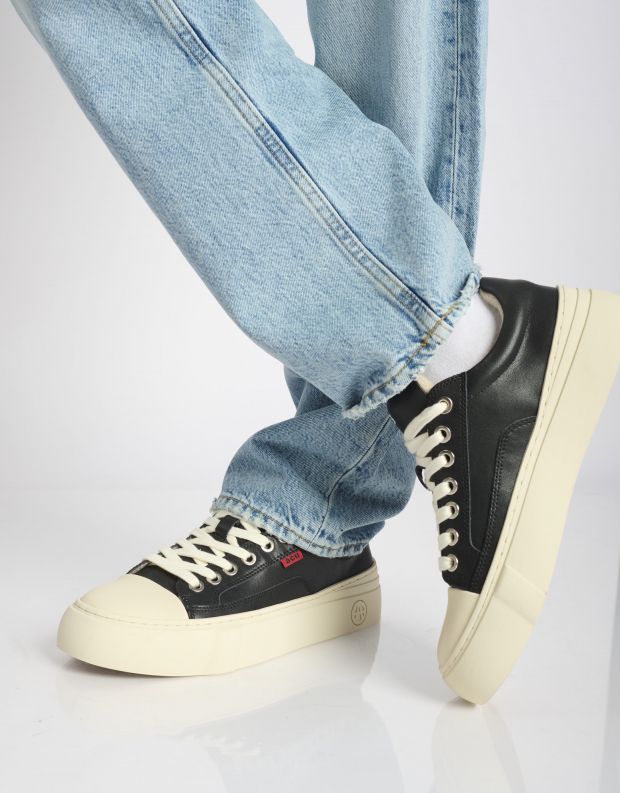 נעלי גברים - Acupuncture - סניקרס דמוי עור AFC - שחור