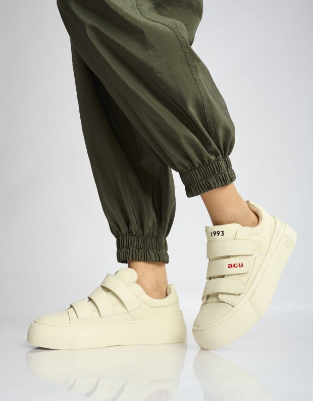 נעלי נשים - Acupuncture - סניקרס דמוי עור AFC STRAP - לבן