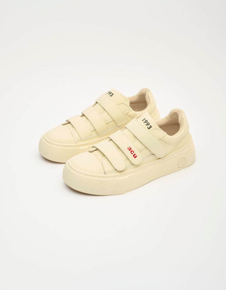 נעלי נשים - Acupuncture - סניקרס דמוי עור AFC STRAP - לבן4