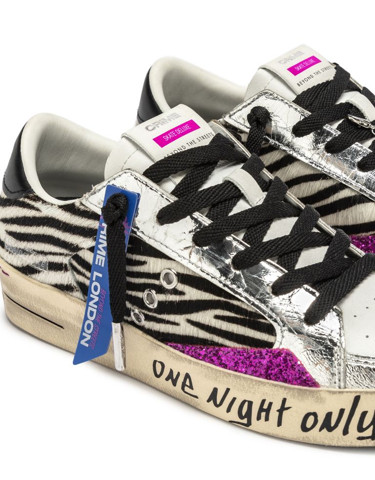 נעלי נשים - Crime London - סניקרס FREYA - זברה4