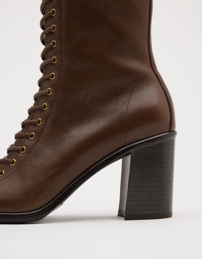 נעלי נשים - Jeffrey Campbell - מגפיים עם עקב ARCHILLE - חום4