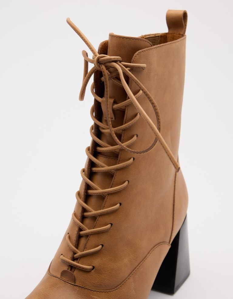 נעלי נשים - Jeffrey Campbell - מגפונים עם עקב WESTLYN - בז'4