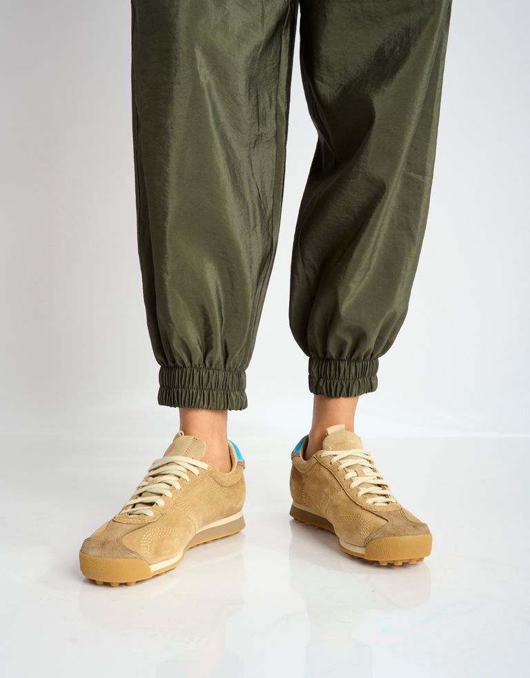 נעלי נשים - Satorisan - סניקרס זמש STARDUST - חום בהיר3