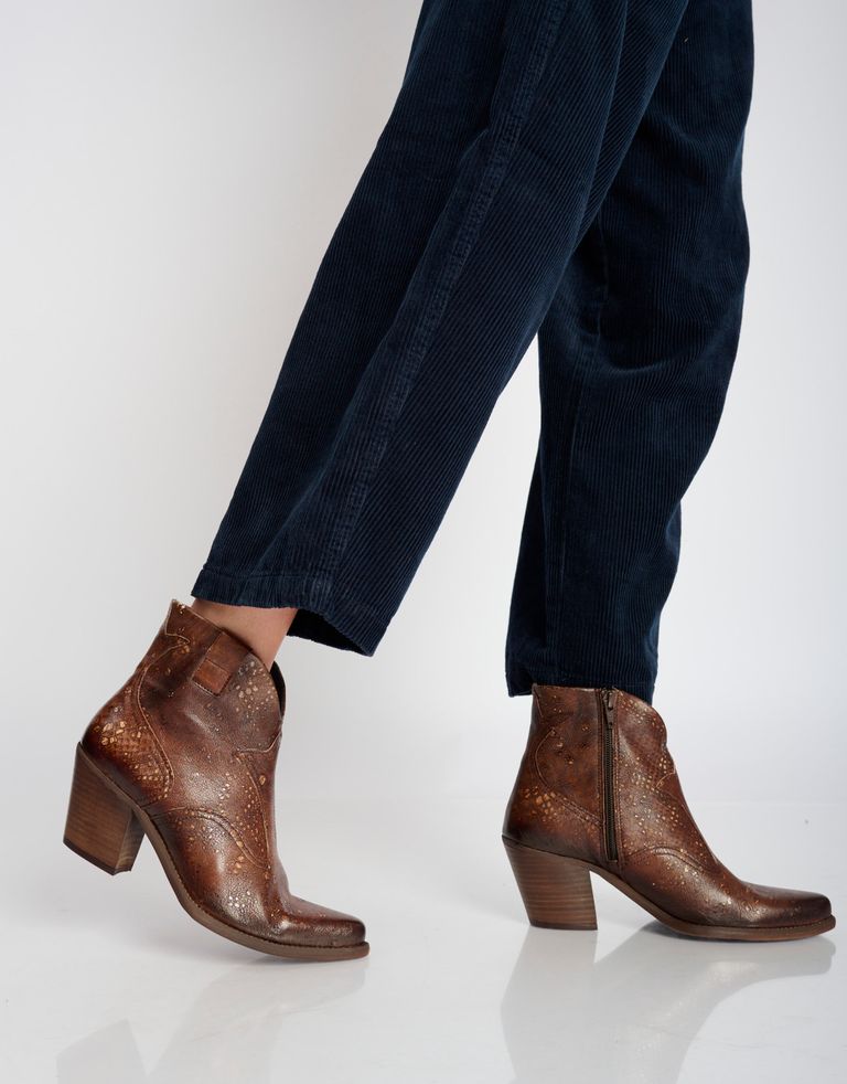 נעלי נשים - Felmini - מגפוני בוקרים  LAREDO - חום נחש3