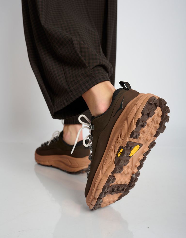 נעלי נשים - Hoka - סניקרס TOR SUMMIT - חום3