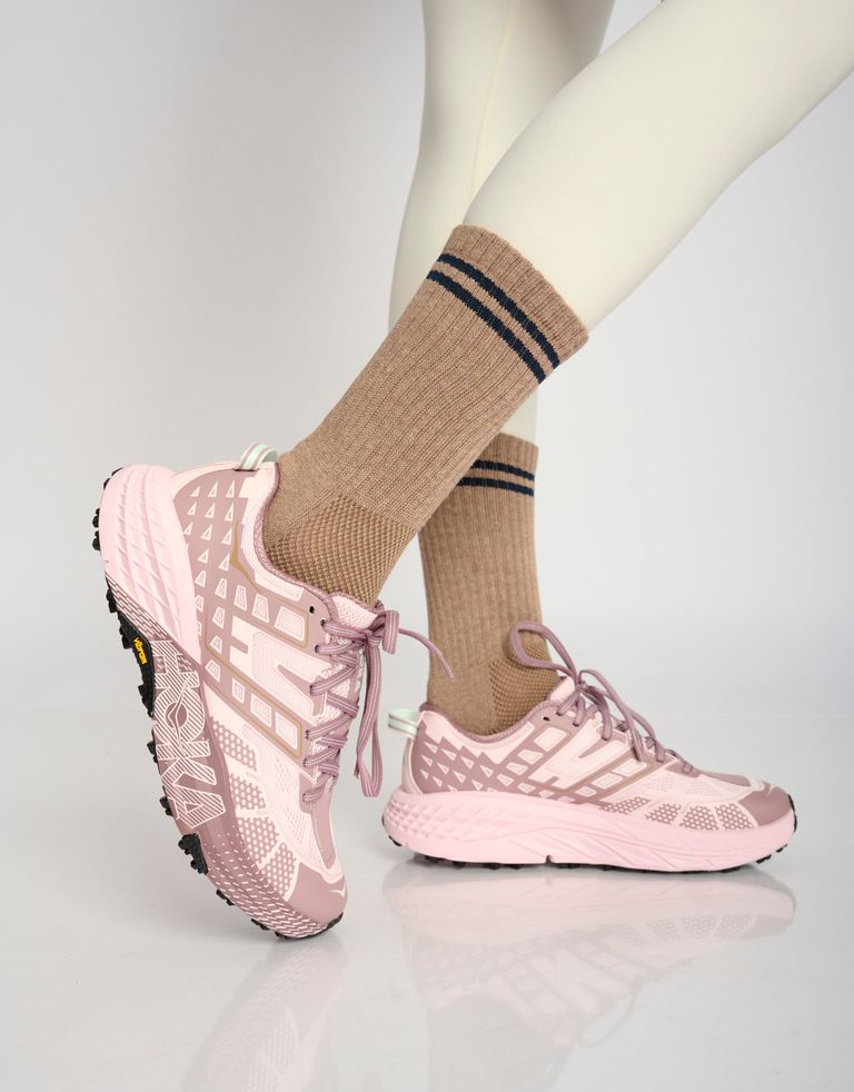 נעלי נשים - Hoka - סניקרס 2 SPEEDGOAT - ורוד3