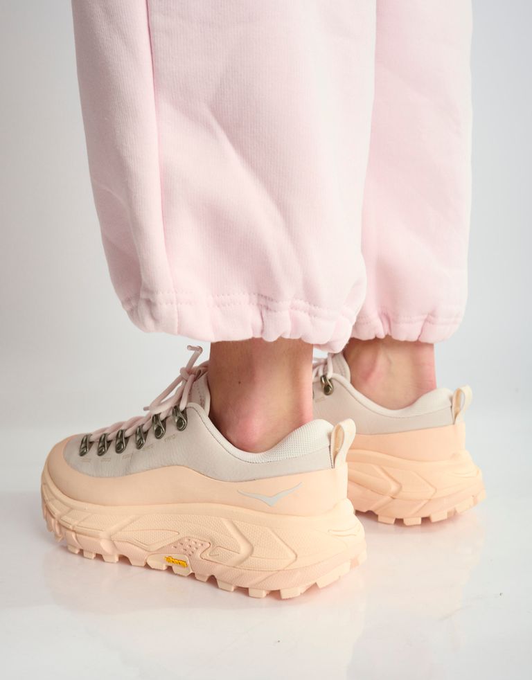 נעלי נשים - Hoka - סניקרס TOR SUMMIT - בז'   ורוד4