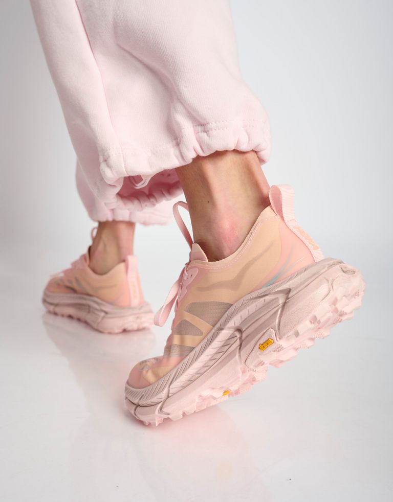 נעלי נשים - Hoka - סניקרס MAFATE SPEED LITE - ורוד3