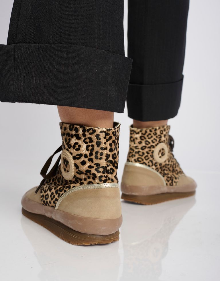 נעלי נשים - Aro - סניקרס גבוהות עם הדפס JAQ - נמר3