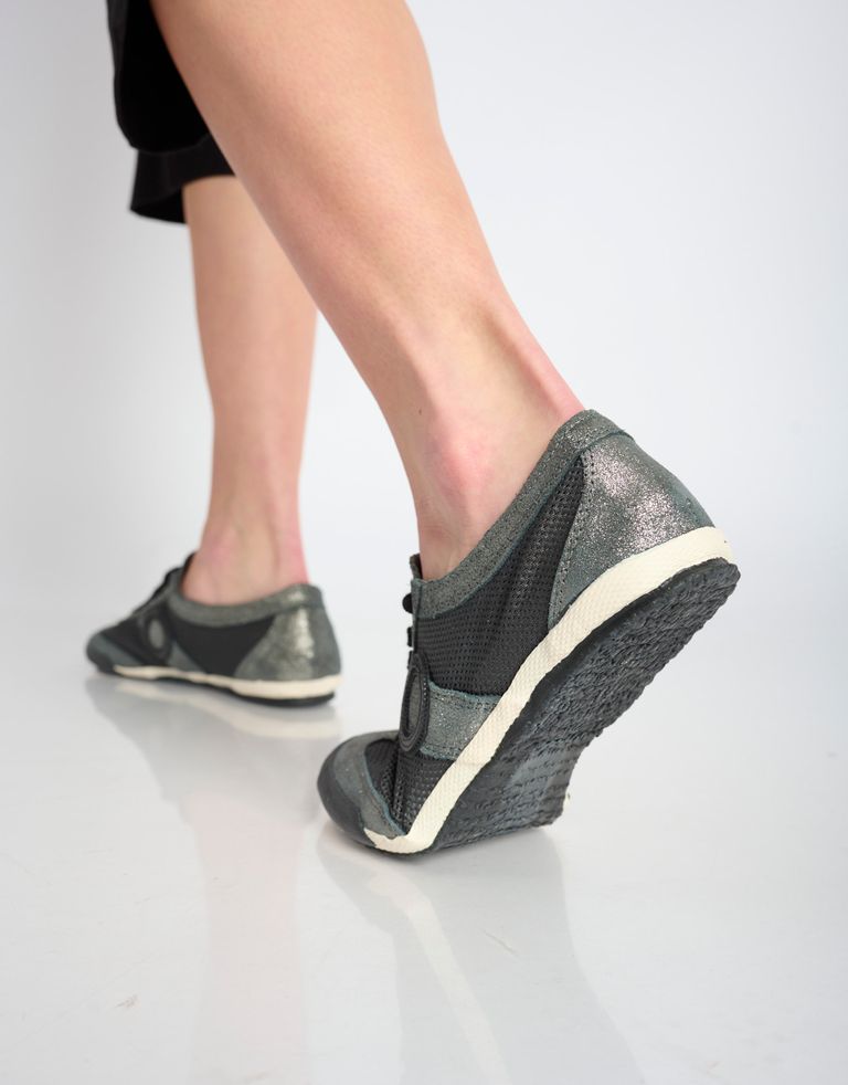 נעלי נשים - Aro - סניקרס JOANETA מבריקות - אפור מבריק4