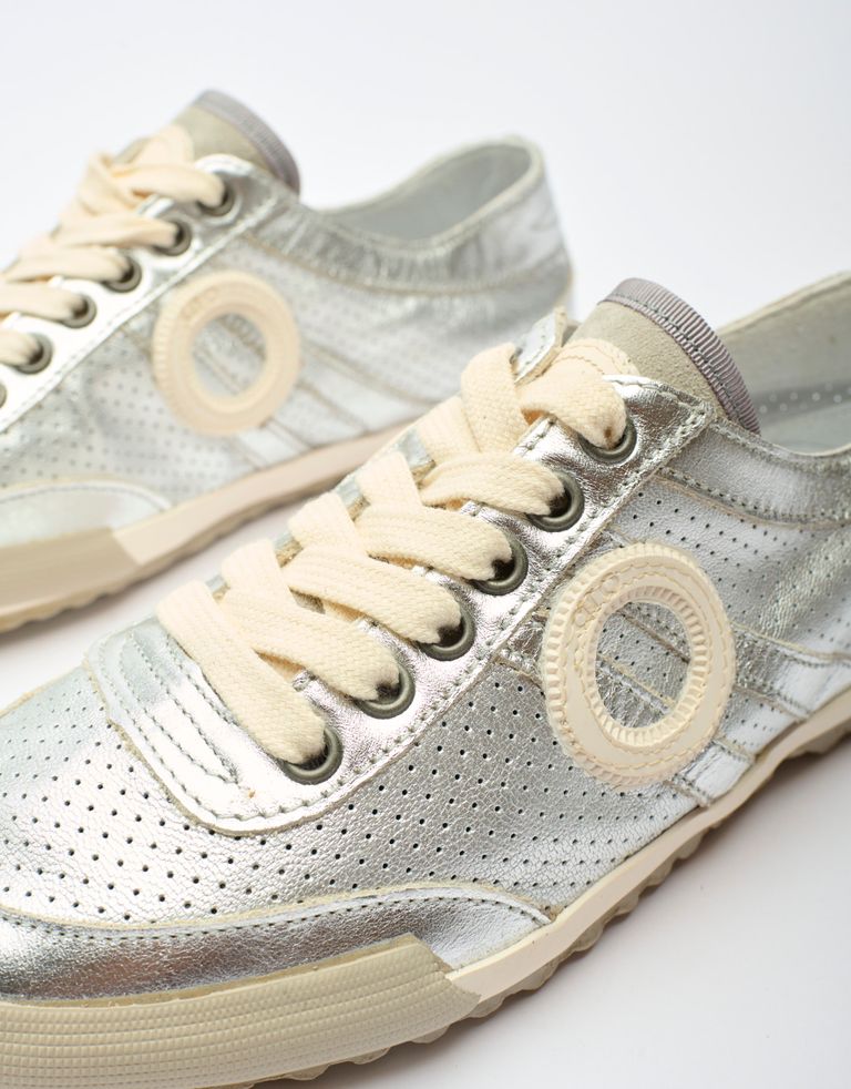נעלי נשים - Aro - סניקרס מטאליות IDO - כסף2