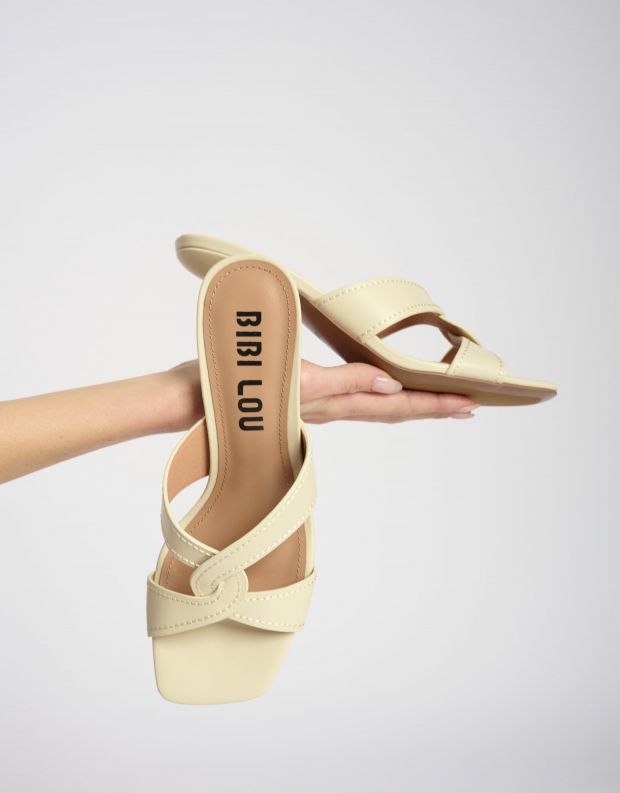 נעלי נשים - Bibi lou - כפכפי עקב MOSS - אופוויט