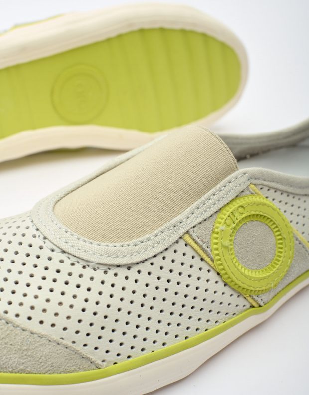 נעלי נשים - Aro - סליפ און PICADA - אפור בהיר