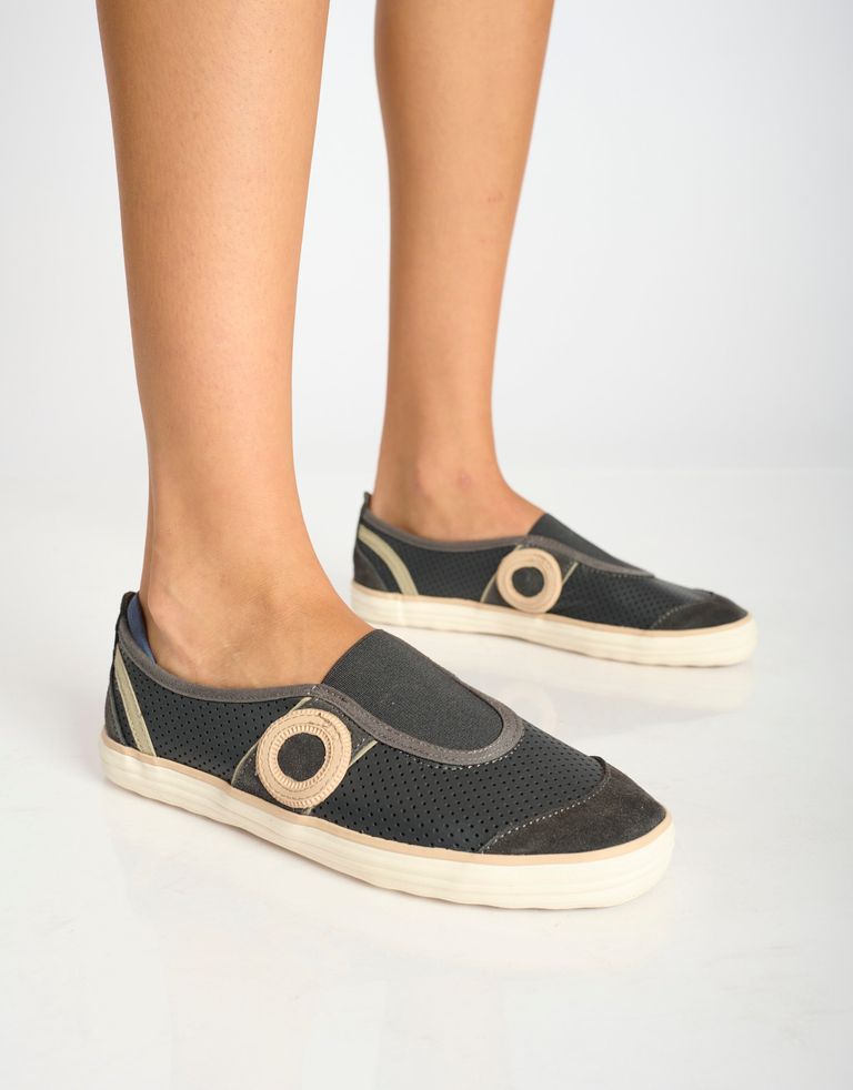 נעלי נשים - Aro - סליפ און PICADA - אפור1