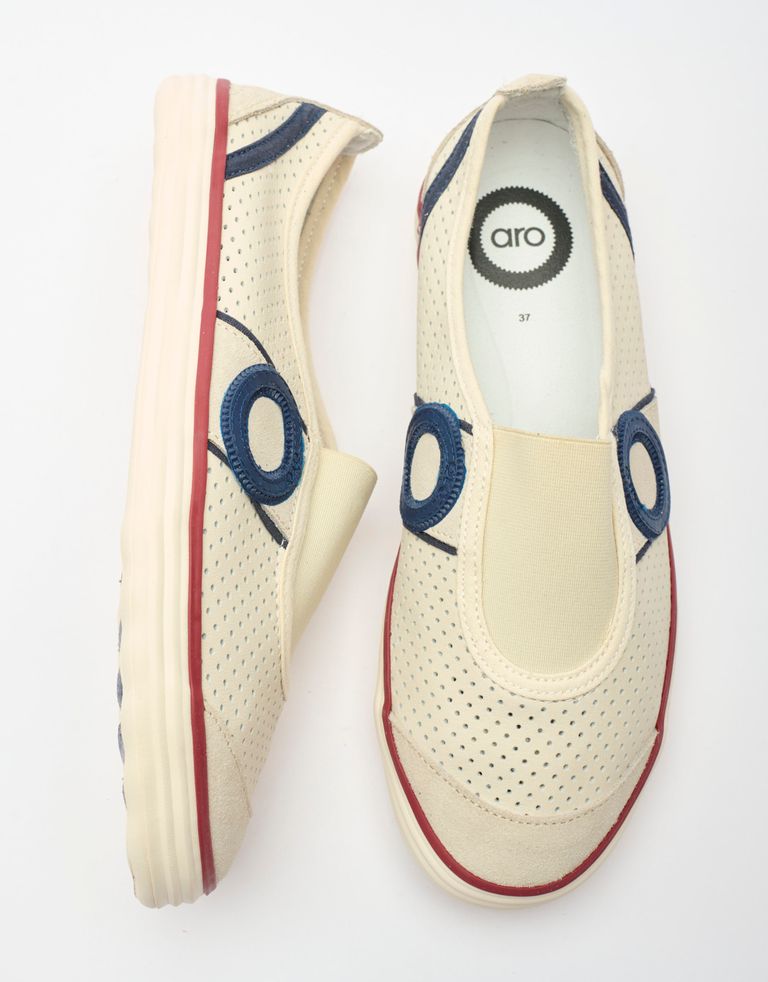 נעלי נשים - Aro - סליפ און PICADA - אופוויט3