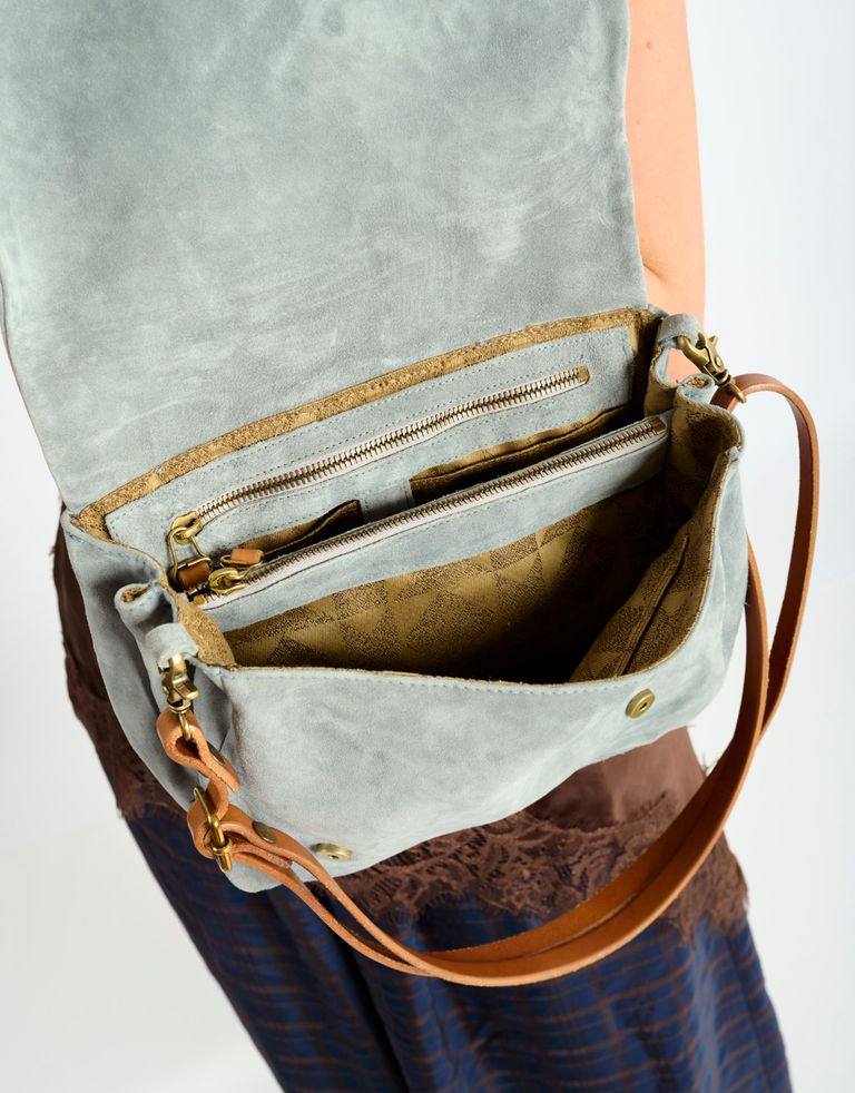 נעלי נשים - A.S. 98 - תיק קטן רצועות ניטים - תכלת2