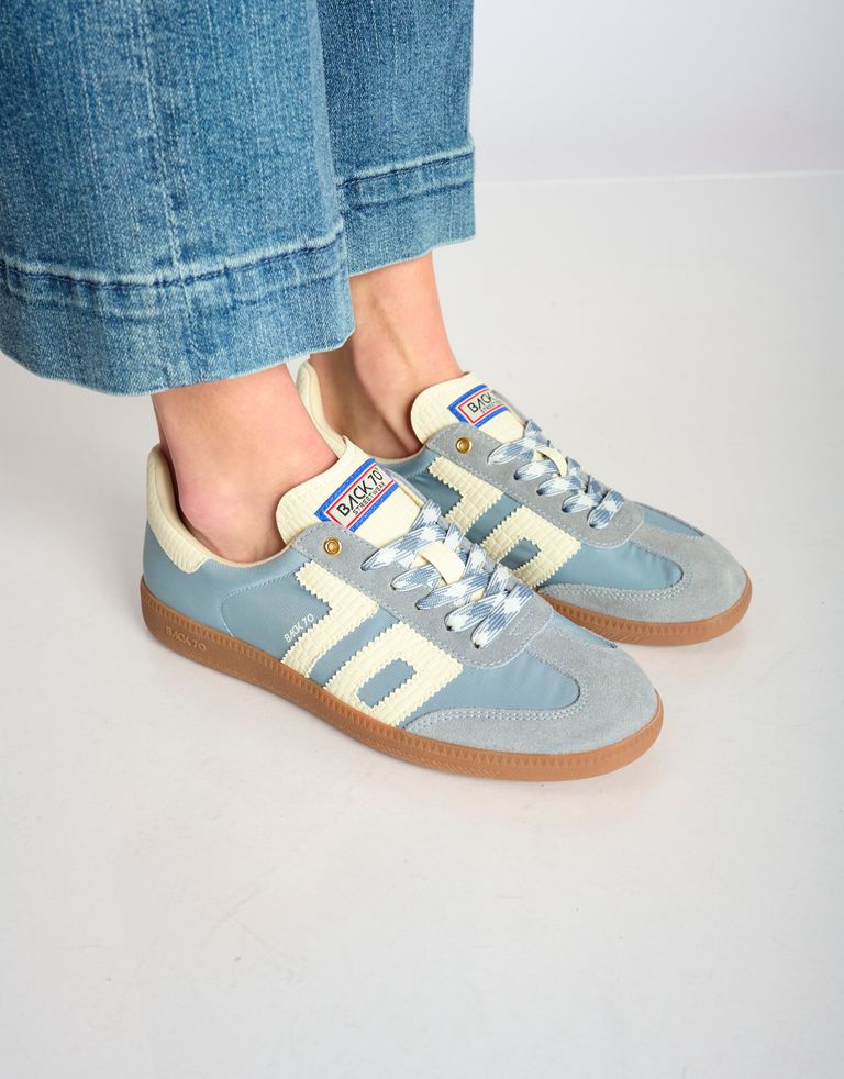 נעלי נשים - BACK 70 - סהיקרס בד וזמש GHOST - תכלת4