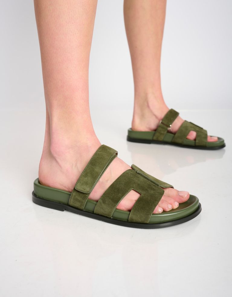 נעלי נשים - Bibi lou - כפכפים שטוחים מזמש MINDY - חאקי1