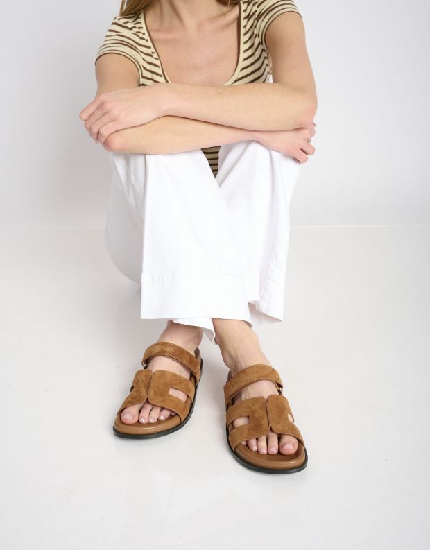 נעלי נשים - Bibi lou - כפכפים שטוחים מזמש MINDY - חום בהיר