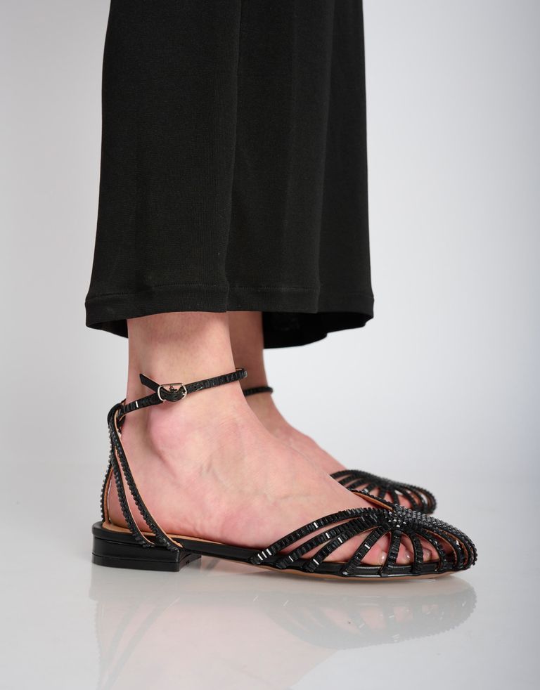נעלי נשים - Bibi lou - סנדלים שטוחים SERABI - שחור1