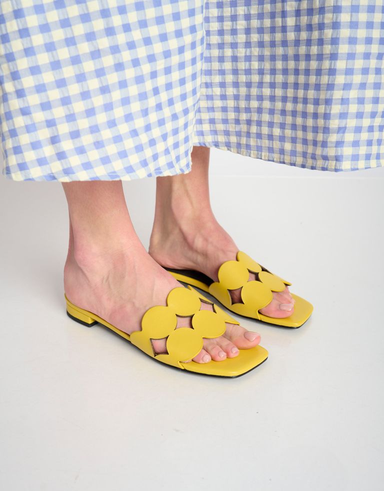 נעלי נשים - Bibi lou - כפכפים שטוחים ONAMI - צהוב4