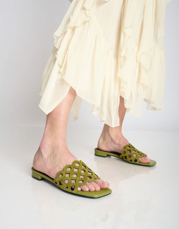 נעלי נשים - Bibi lou - כפכפים שטוחים ORIBU - זית