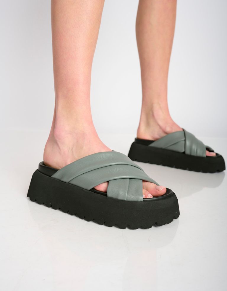 נעלי נשים - Yuko Imanishi - כפכפי פלטפורמה איקס MIA - אפור4