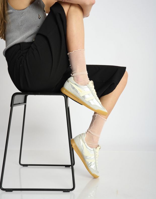 נעלי נשים - Gola - סניקרס FIREFLY METALLIC - כסף