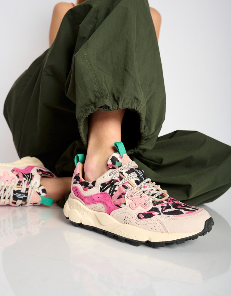 נעלי נשים - Flower Mountain - סניקרס עם הדפס YAMANO - ורוד1