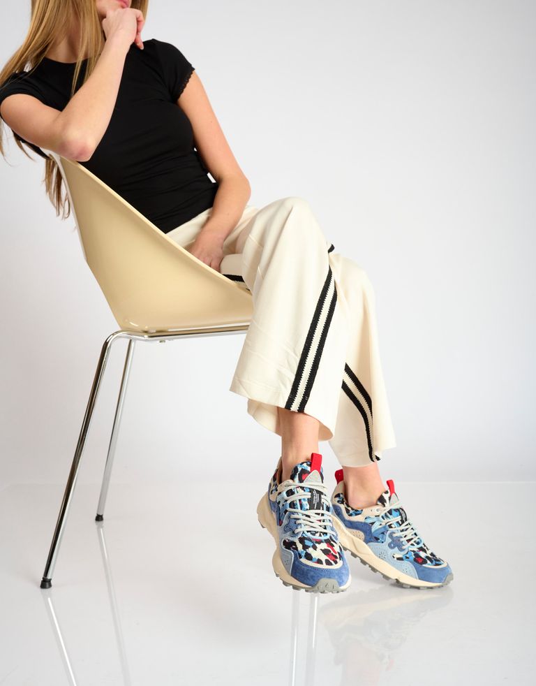 נעלי נשים - Flower Mountain - סניקרס עם הדפס YAMANO - כחול1