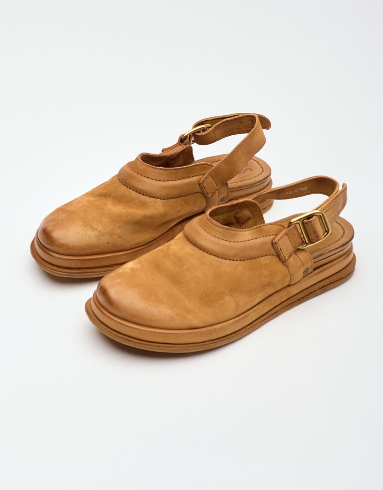 נעלי נשים - A.S. 98 - סנדלים סגורים SPOON - חום בהיר1