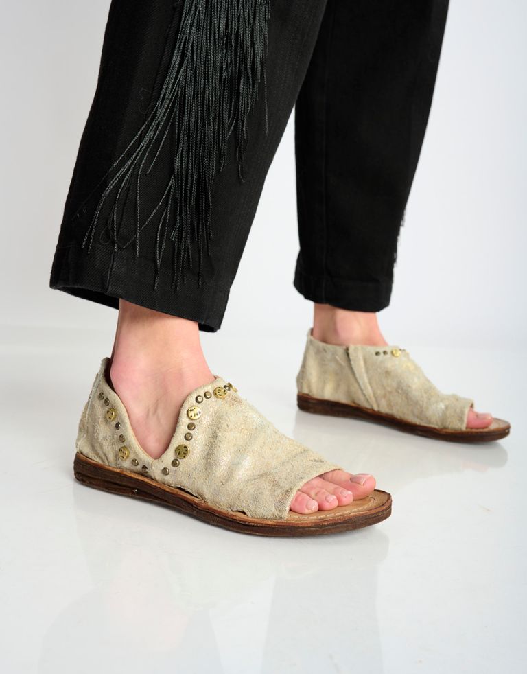 נעלי נשים - A.S. 98 - סנדלים סגורים RAMOS - בז'2