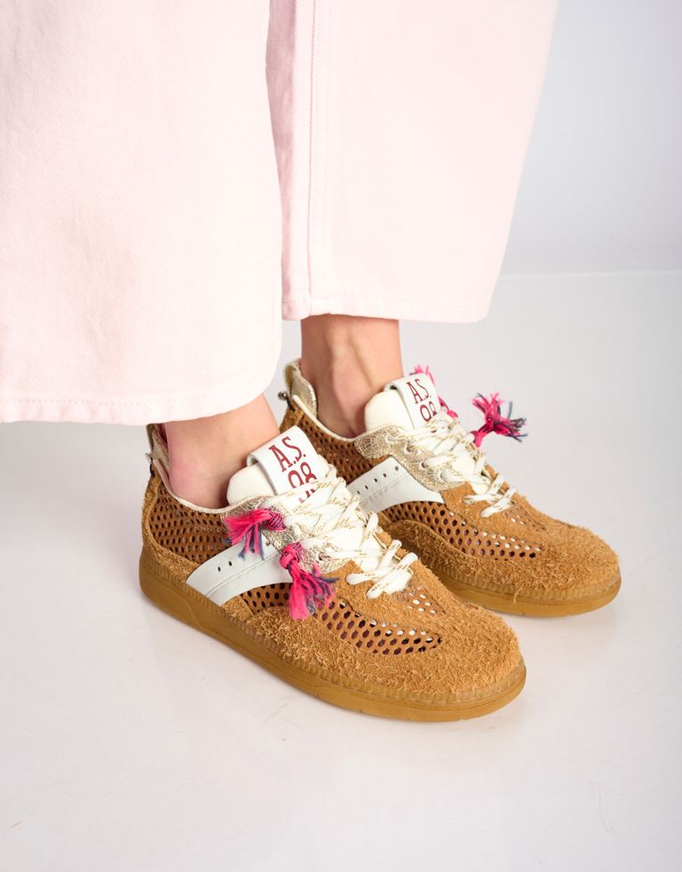 נעלי נשים - A.S. 98 - סניקרס  מחוררות OAKLEY - קאמל2