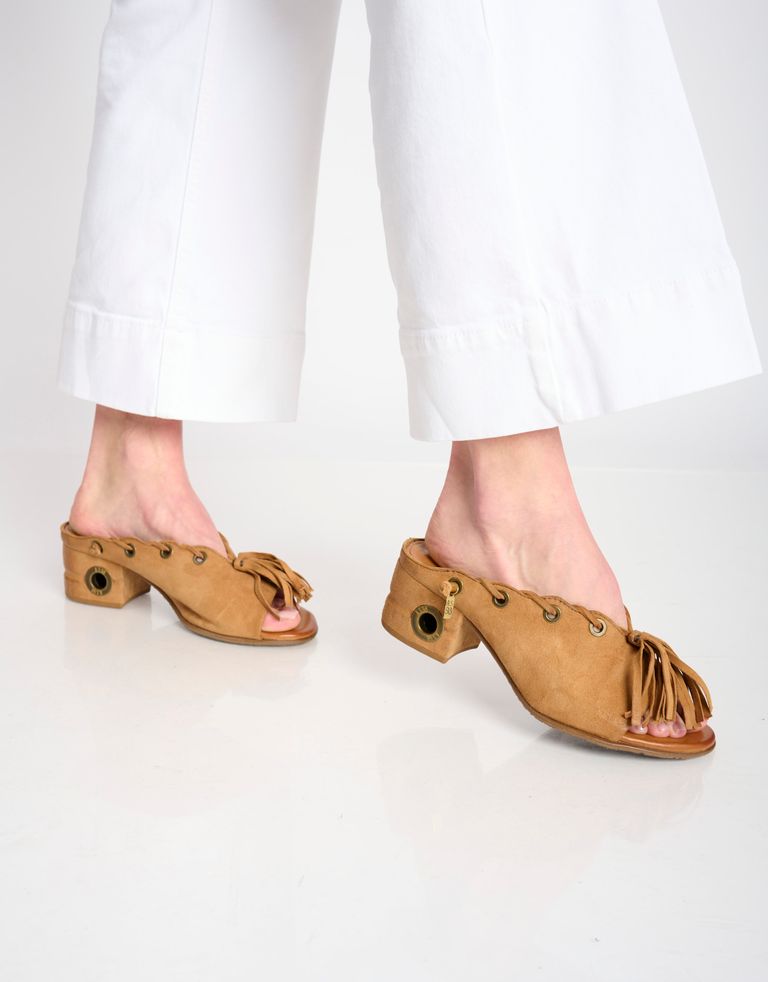 נעלי נשים - A.S. 98 - כפכפים עם עקב FORO - חום בהיר3