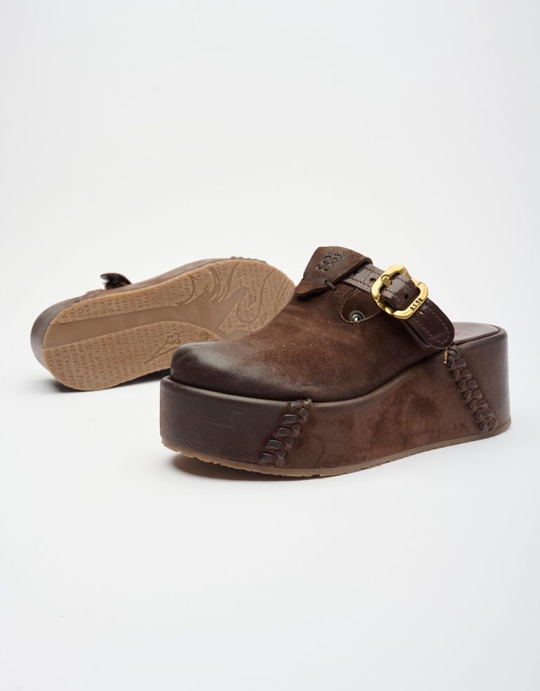 נעלי נשים - A.S. 98 - כפכפים עם אבזם MANOLA - חום כהה1