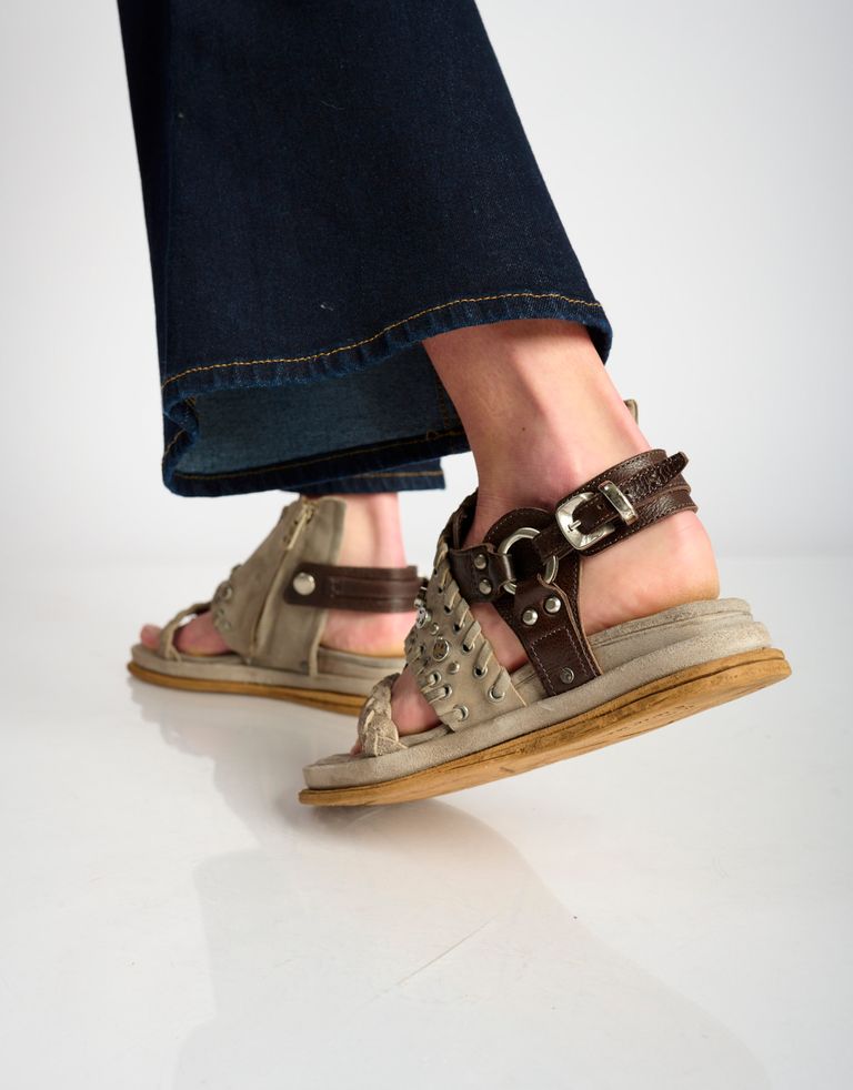 נעלי נשים - A.S. 98 - סנדלים עם ניטים SPOON - אפור4