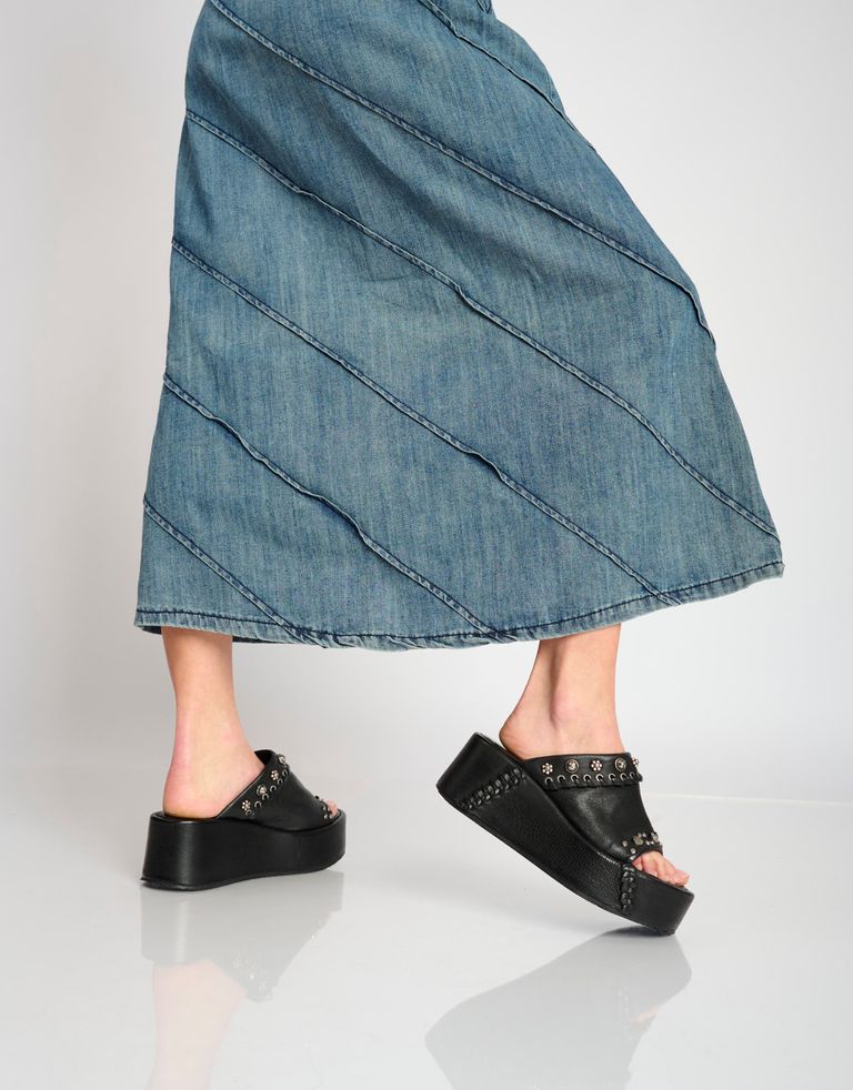 נעלי נשים - A.S. 98 - כפכפי פלטפורמה MANOLA - שחור3