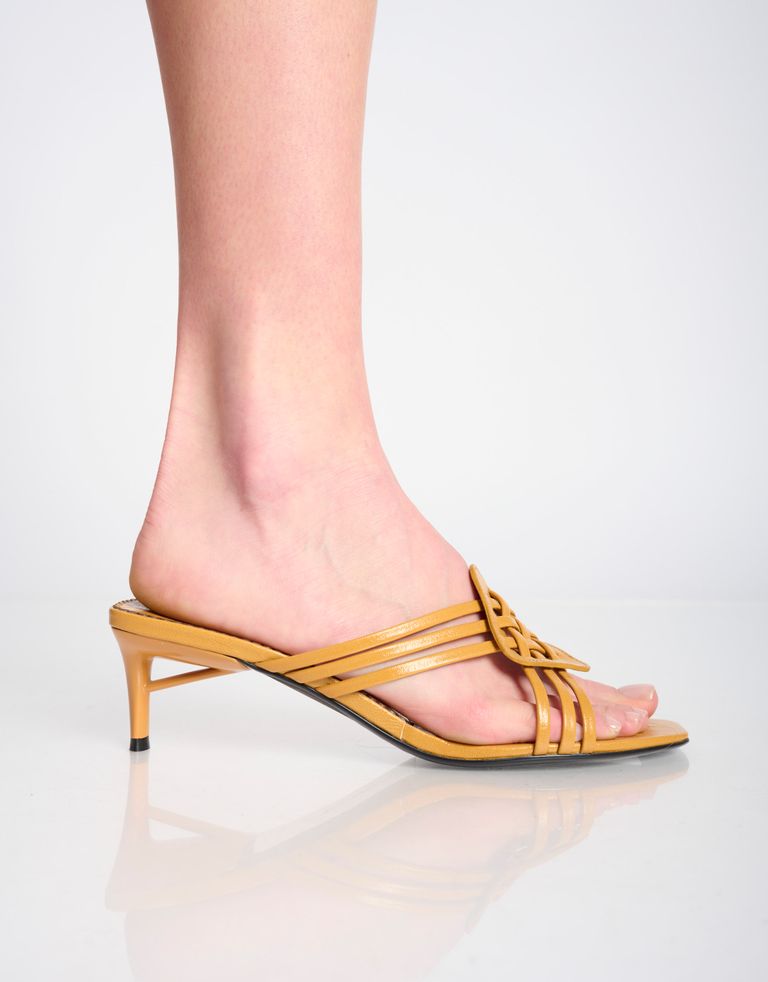 נעלי נשים - Jeffrey Campbell - כפכפי עקב AMENITY - קאמל4