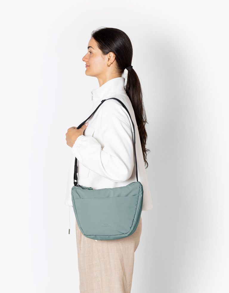 נעלי נשים - Ucon Acrobatics - תיק צד ADAM MINI MOSS - מנטה3