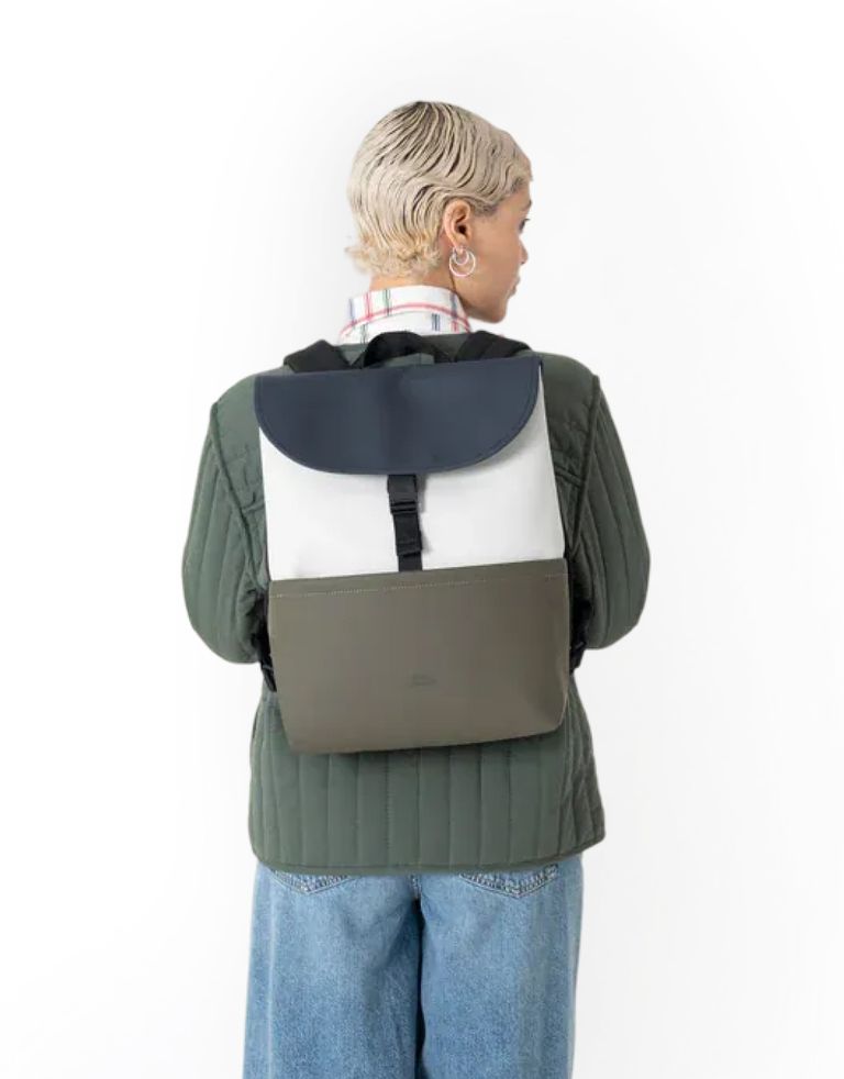 Ucon Acrobatics - תיק גב MION INFINITY - חאקי   כחול4