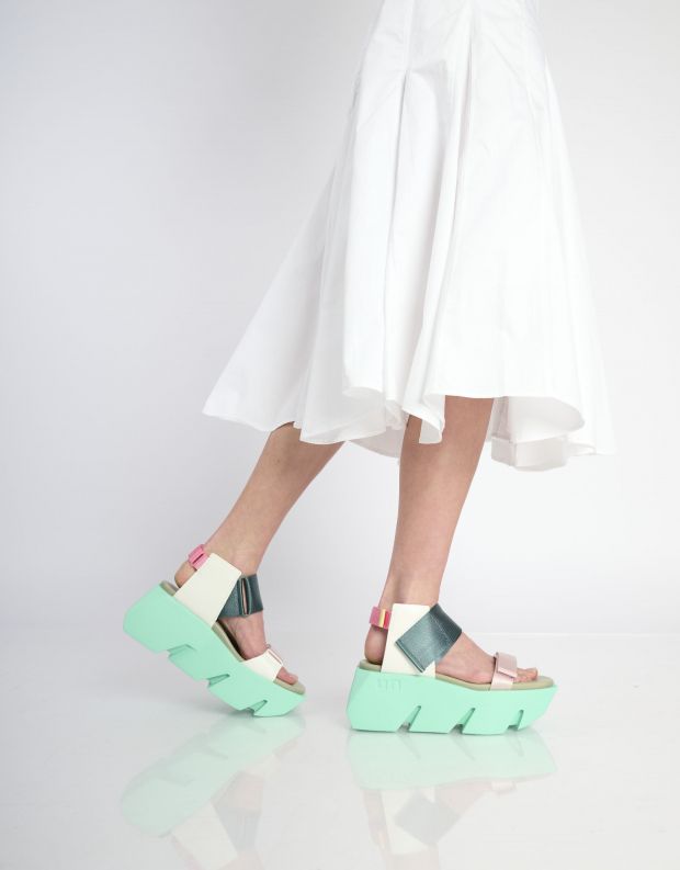 נעלי נשים - United Nude - סנדלי פלטפורמה BULL RUN - ירוק   ורוד