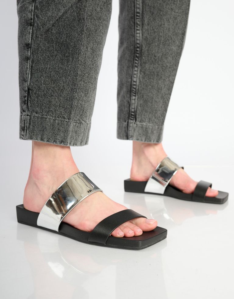 נעלי נשים - United Nude - כפכפים שטוחים LOOP LO - שחור   כסף2