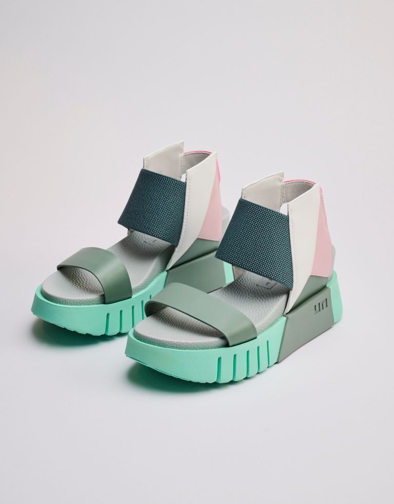 נעלי נשים - United Nude - סנדלים DELTA RUN 3D - ירוק   ורוד2