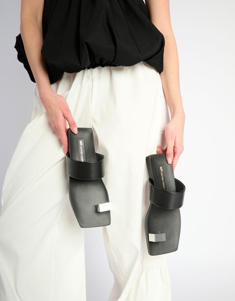 נעלי נשים - United Nude - כפכפי אצבע LOOP TOE LO - שחור1