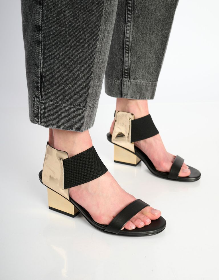 נעלי נשים - United Nude - סנדלים RAILA - שחור   זהב3
